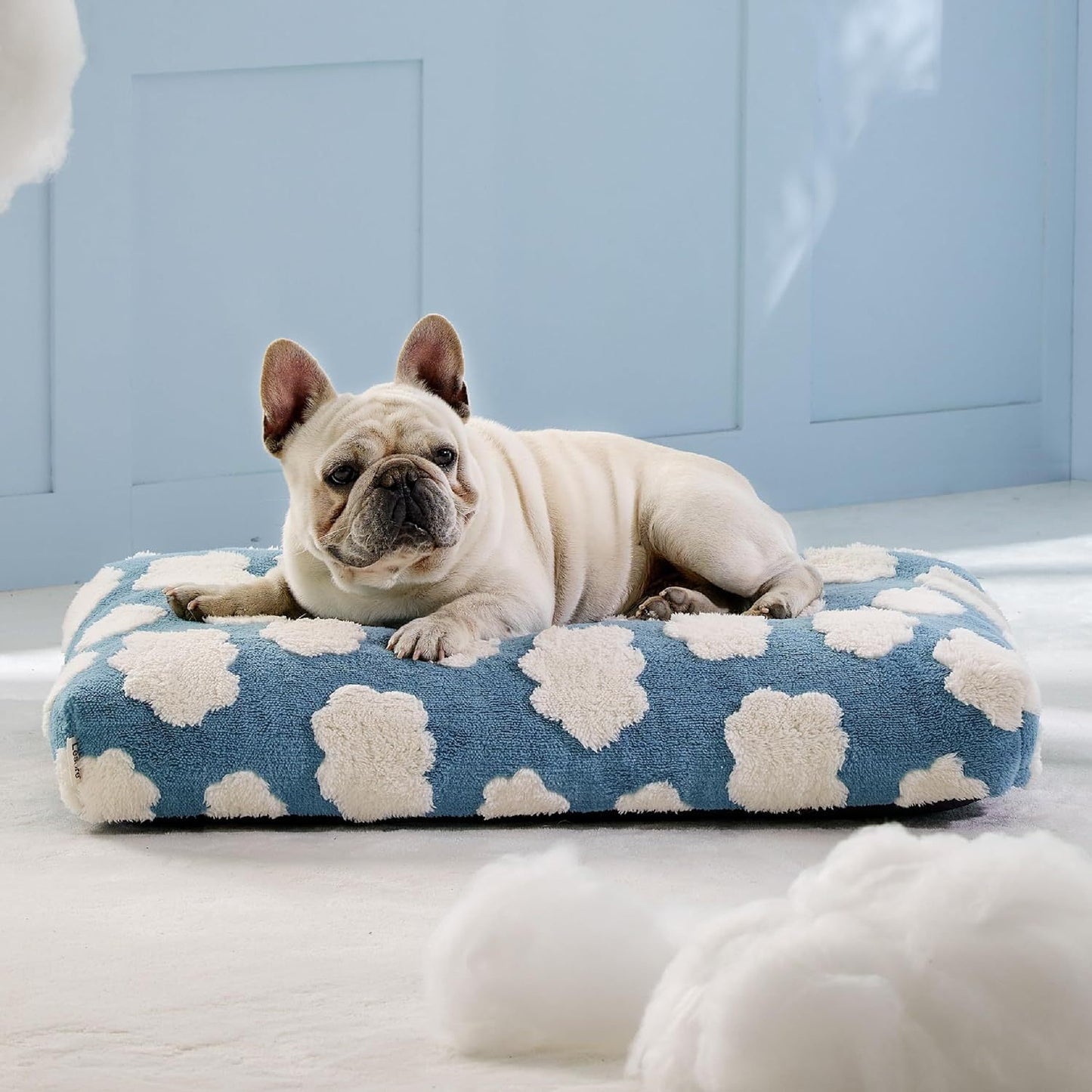 Dog Beds Large Sized Dog Thick Shredded Chopped Foam Pet Bed Dog Bed Indoor With Removable Cover Cute Modern Fuzzy Plush  Anti Slip Bottom